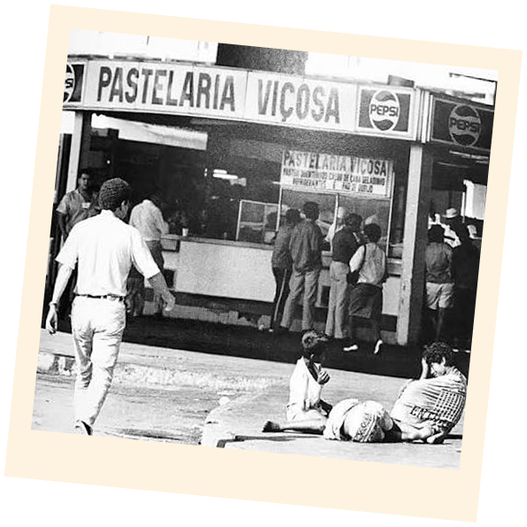 Fachada antiga da Pastelaria Viçosa na rodoviária